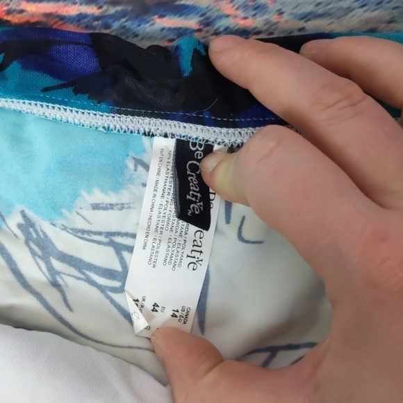 Be creative swim bottom flower size 14 - Picture 3 of 3